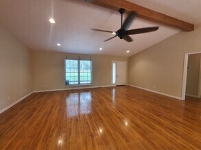 14220 Howard Ln in Dixon, MO - Building Photo - Building Photo