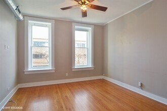 2248 N Southport Ave in Chicago, IL - Building Photo - Building Photo