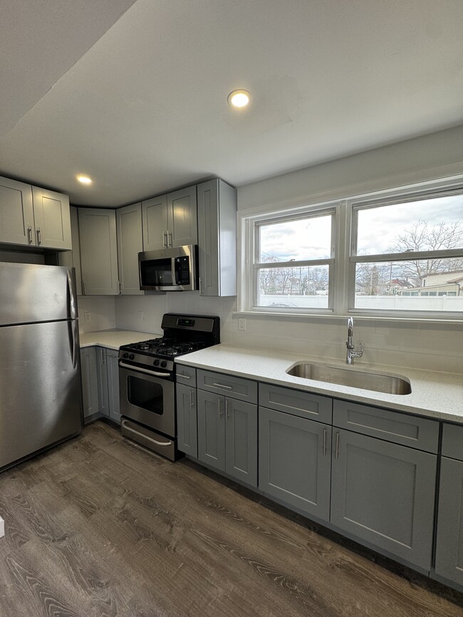 203 N 8th St, Unit 1