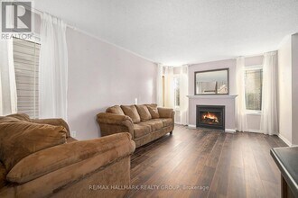 1487 Carronbridge Cir in Ottawa, ON - Building Photo - Building Photo