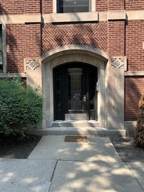 1400 W Summerdale Ave in Chicago, IL - Building Photo - Building Photo