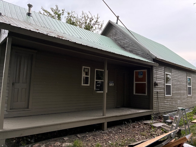 302 E 9th St in North Platte, NE - Building Photo - Building Photo