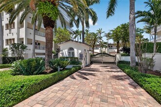 1413 Sunset Harbour Dr in Miami Beach, FL - Building Photo - Building Photo