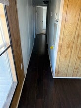 8425 E County Rd 7300 in Slaton, TX - Foto de edificio - Building Photo