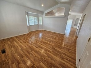 7895 Jacinto Ave in Sparks, NV - Building Photo - Building Photo