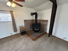 13504 W Taylor Rd in Cheney, WA - Building Photo - Building Photo