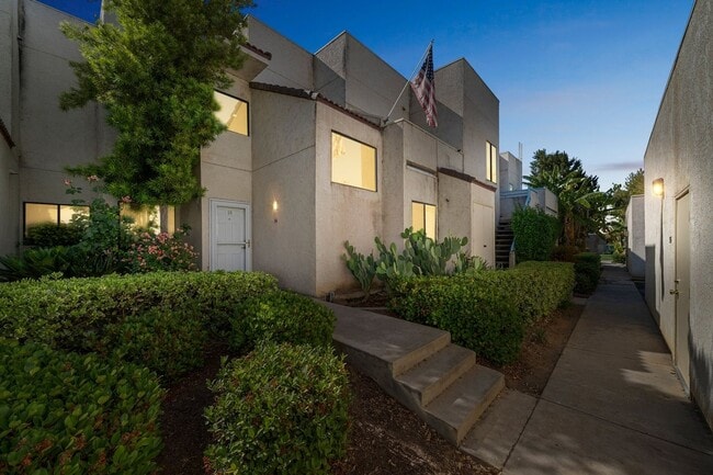 14500 Las Palmas Dr in Bakersfield, CA - Building Photo - Building Photo