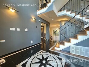 16417 SE Meadowland Ct in Portland, OR - Building Photo - Building Photo