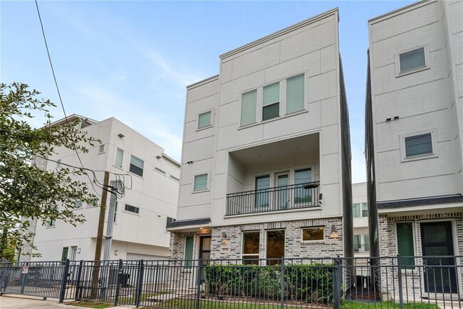 property at 3110 Crawford St