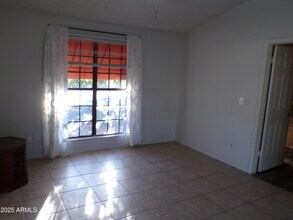 5323 W North Ln in Glendale, AZ - Building Photo - Building Photo