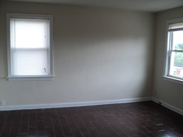 2833 28th St SE-Unit -# 4 in Washington, DC - Building Photo - Building Photo