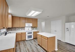 4211 Glacier Point Cove in Taylor, TX - Building Photo - Building Photo