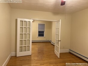 82 Hampshire St, Unit 3 in Cambridge, MA - Building Photo - Building Photo