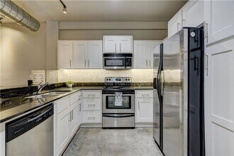 1 NE 2nd St, Unit 304 in Oklahoma City, OK - Building Photo - Building Photo