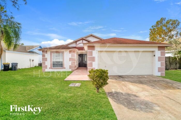 64 St Kitts Cir in Winter Haven, FL - Building Photo