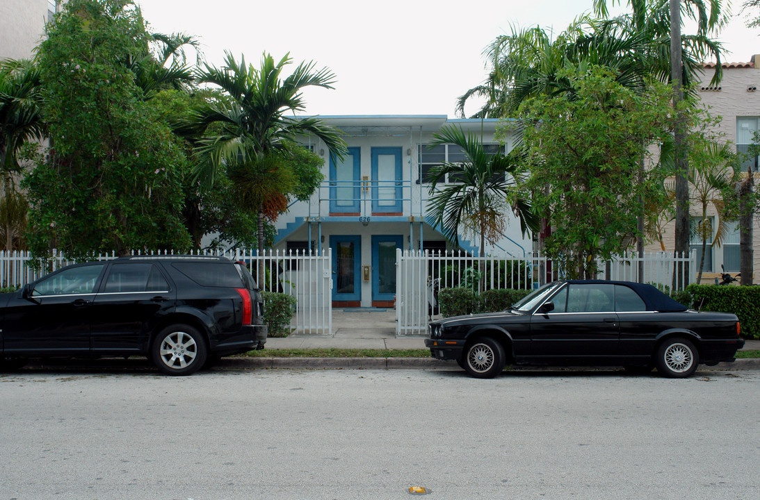 626 Euclid Ave in Miami Beach, FL - Foto de edificio