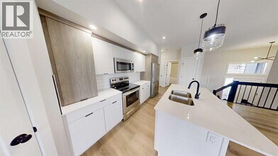 10669-10133 133 Ave. in Grande Prairie, AB - Building Photo - Building Photo