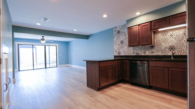 6475 Oak Shr Dr in Panama City, FL - Building Photo - Building Photo