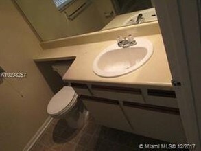4381 W McNab Rd-Unit -1D in Pompano Beach, FL - Building Photo - Building Photo