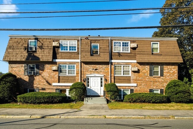 property at 504 River Rd