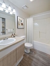 Madrona Park in Tacoma, WA - Building Photo - Building Photo