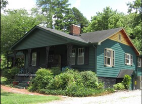 124 Cookeville Hwy in Carthage, TN - Building Photo