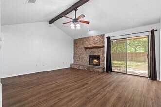 6007 Brentcove Dr in Arlington, TX - Building Photo - Building Photo