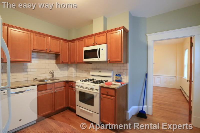 400 Cambridge St, Unit 1 in Cambridge, MA - Foto de edificio