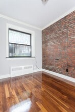 233 E 29th St in New York, NY - Building Photo - Building Photo