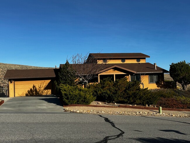 property at 5000 Westridge Rd