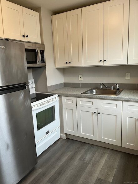 property at 930 William St