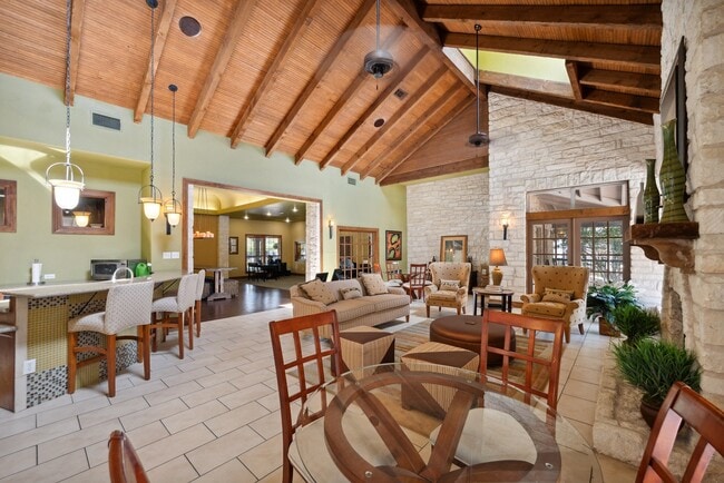 Sedona Springs in Austin, TX - Foto de edificio - Building Photo