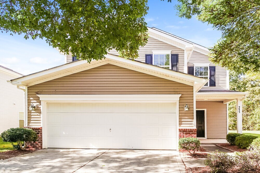 9623 Paper Tree Rd in Charlotte, NC - Building Photo