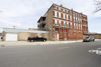 3252 S Wallace St in Chicago, IL - Building Photo - Building Photo