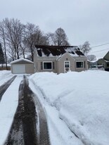1914 N Madison St in Rome, NY - Building Photo