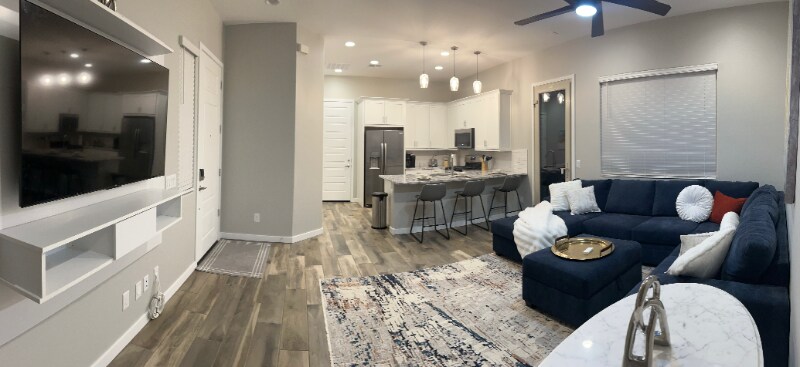 9506 S 41st Dr in Phoenix, AZ - Building Photo