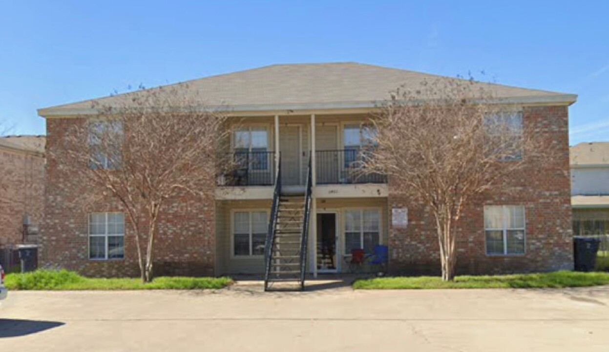 3401 Hereford Ln-Unit -D in Killeen, TX - Building Photo