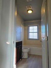 1725 NW 18th St-Unit -C in Oklahoma City, OK - Building Photo - Building Photo