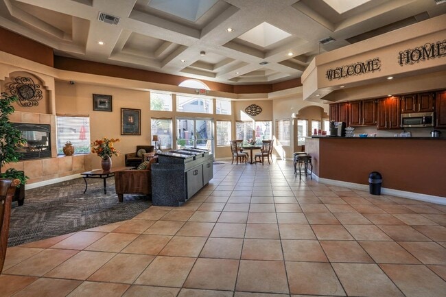 Rancho Serene in Las Vegas, NV - Foto de edificio - Building Photo