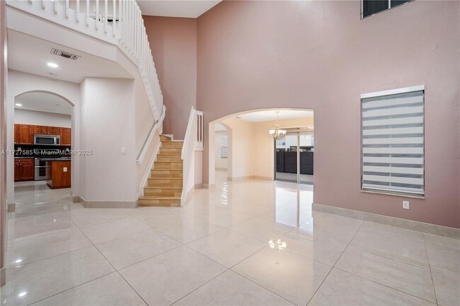 15051 SW 18th Ter in Miami, FL - Building Photo - Building Photo