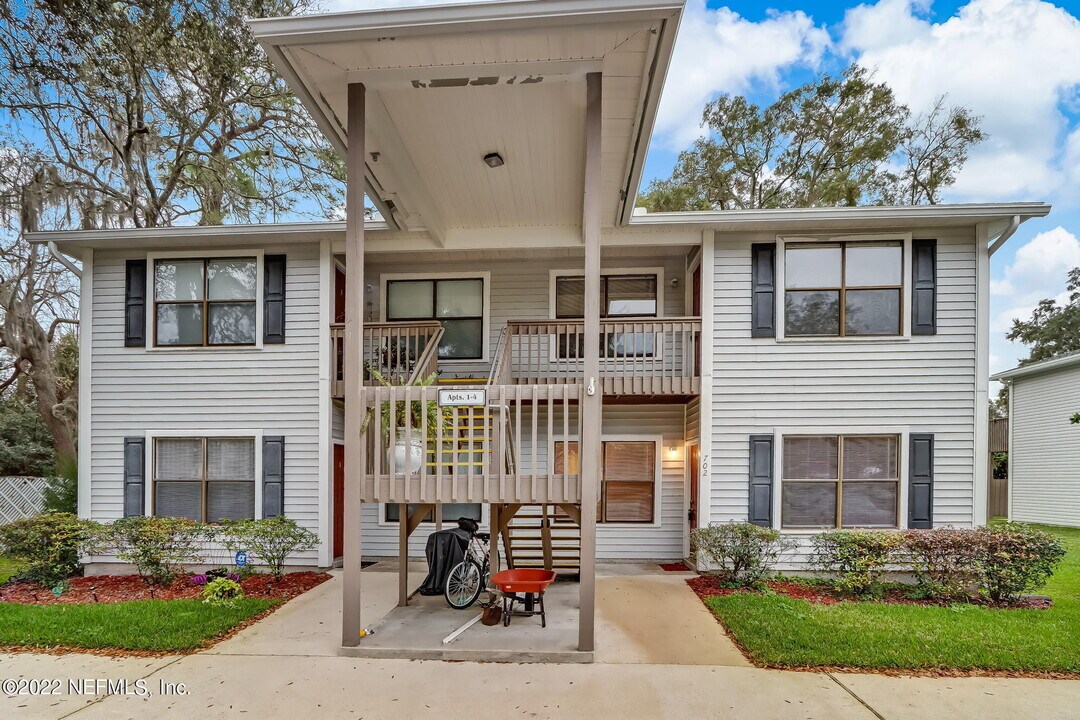 702 Meadowbrook Dr-Unit -#9 in Orange Park, FL - Building Photo