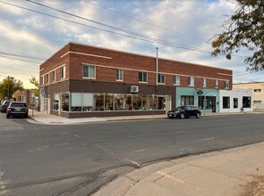 Lincoln Terrace in Englewood, CO - Building Photo - Building Photo