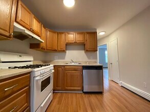 5 Saint James Pl in Boston, MA - Building Photo - Building Photo