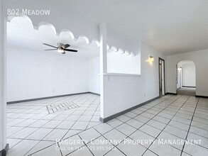 802 Meadow Rd in Canutillo, TX - Building Photo - Building Photo