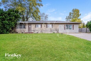 10408 Bradbury Dr in Indianapolis, IN - Building Photo