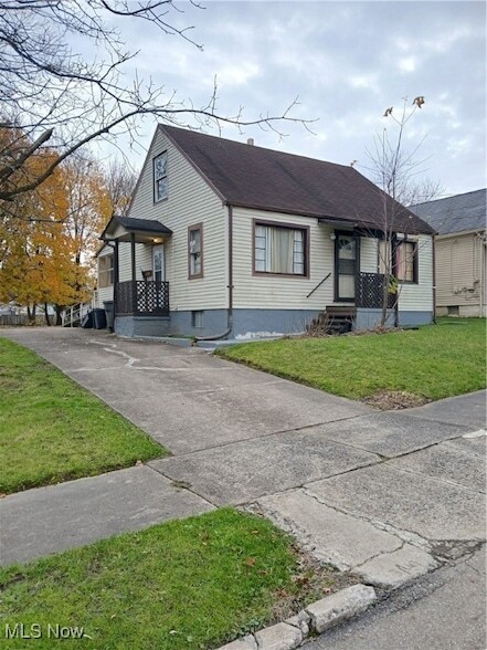 2023 Elberen St in Youngstown, OH - Building Photo - Building Photo