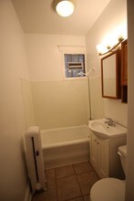 3925 W Schubert Ave, Unit 2 in Chicago, IL - Building Photo - Building Photo