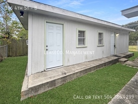 156 4th St in Bridge City, LA - Building Photo