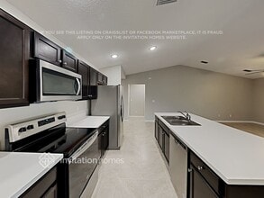 2407 SE Melon Ct in Port St. Lucie, FL - Building Photo - Building Photo