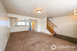 1743 S 750 E St-Unit -Upstairs in Orem, UT - Building Photo - Building Photo